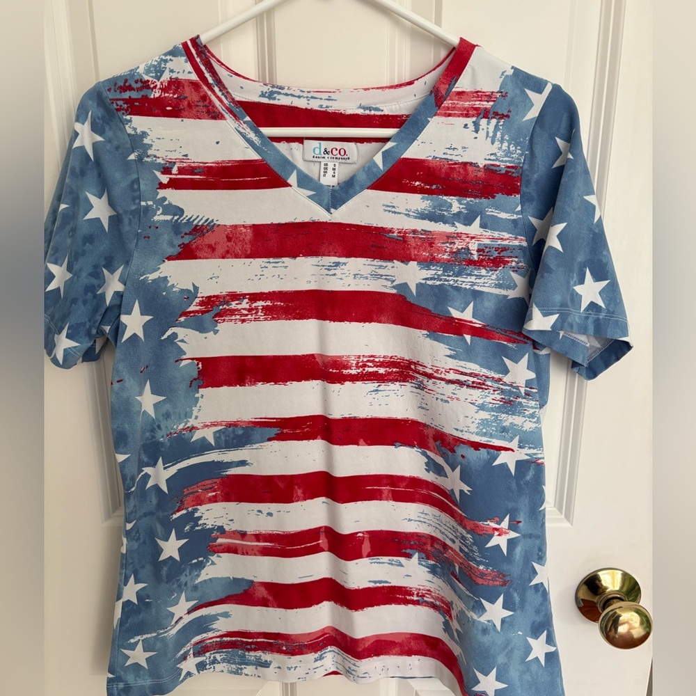 D&Co Red and Blue Star Pattern Top